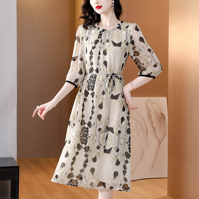 Sundress Midi Floral - Vestido Midi de Seda Blanco con
